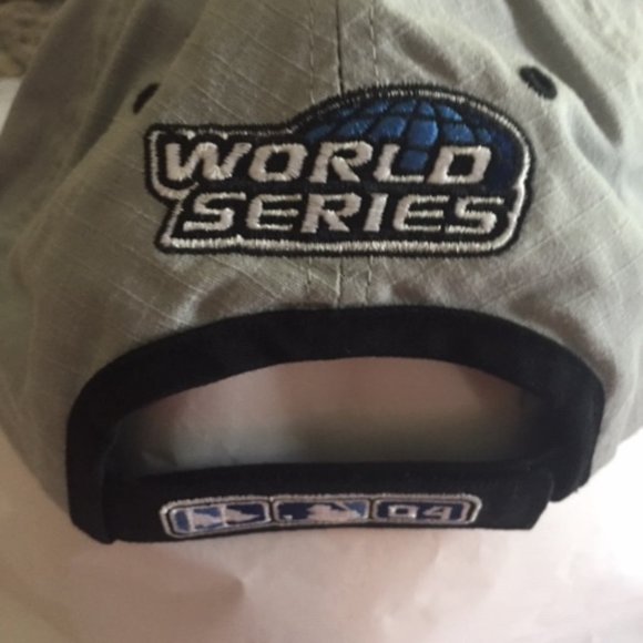 Boston Red Sox, 2004 World Series League Champions Baseball Hat - Picture 4 of 8